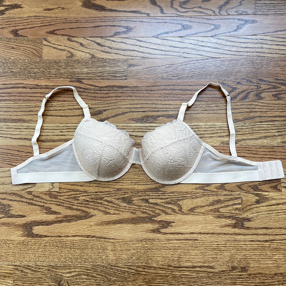 Lively Lace T-Shirt Bra in Toasted Almond - 32DD